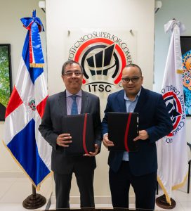 ITSC firma convenio con Interlat Dominicana