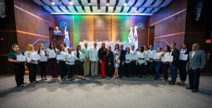 Entregan Certificados a Servidores Públicos que Participaron en Inducción a la Administración Pública Nivel 2.