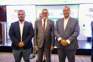 Presentan resultados de programas de capacitación del MICM, universidades y el sector industrial.