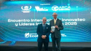José Ramón Holguín, rector del ITSC, reconocido entre los 100 Líderes Innovadores de América Latina en el Encuentro Internacional Innovatec 2025