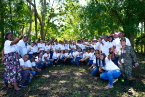 ITSC realiza jornada de reforestación en el Parque Ecológico San Isidro, en conmemoración del Mes de la Reforestación